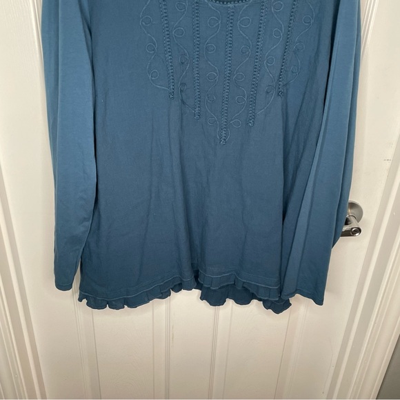 Soft Surroundings 100% Cotton Swirl Applique Long Sleeve Blouse in Blue 2X - Picture 4 of 11